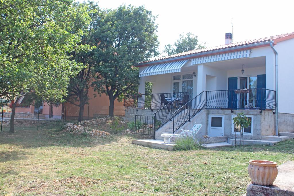 Holidayhome Renata Ližnjan Habitación foto